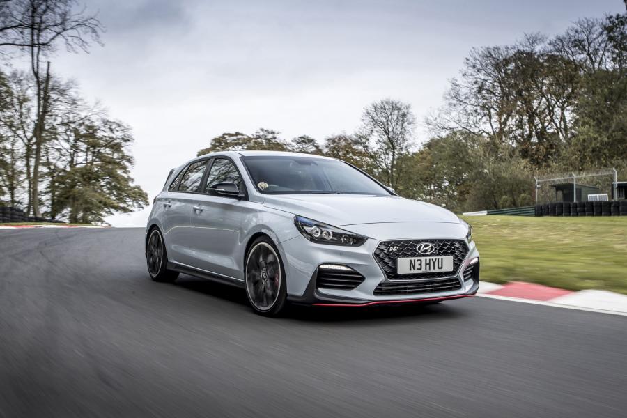  Hyundai i30 N (PD) 2017 года  (UK) (фото 38 из 40)